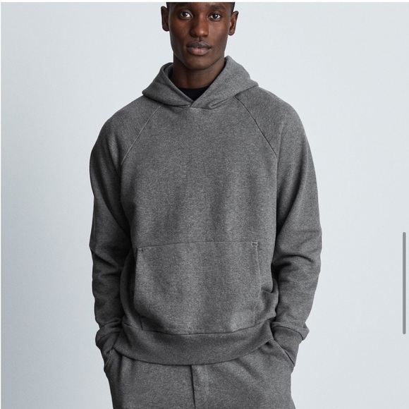 NWT! Everlane The Track Hoodie | Organic
Cotton Heather‎ Grey Hooded
Sweatshirt - Picture 2 of 11